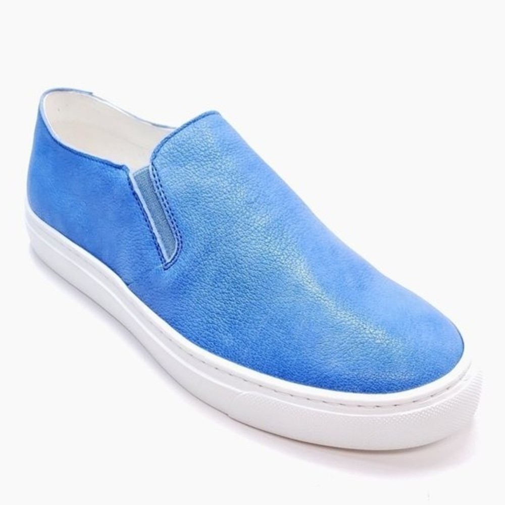 To Boot New York Women's Size 6 Sofia Sneakers Light Blue Slip-on Shoe MSRP $348